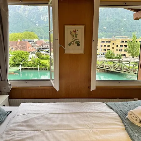 River 3 -kissed Retreat With Iconic Jungfraujoch View 아파트 인터라켄
